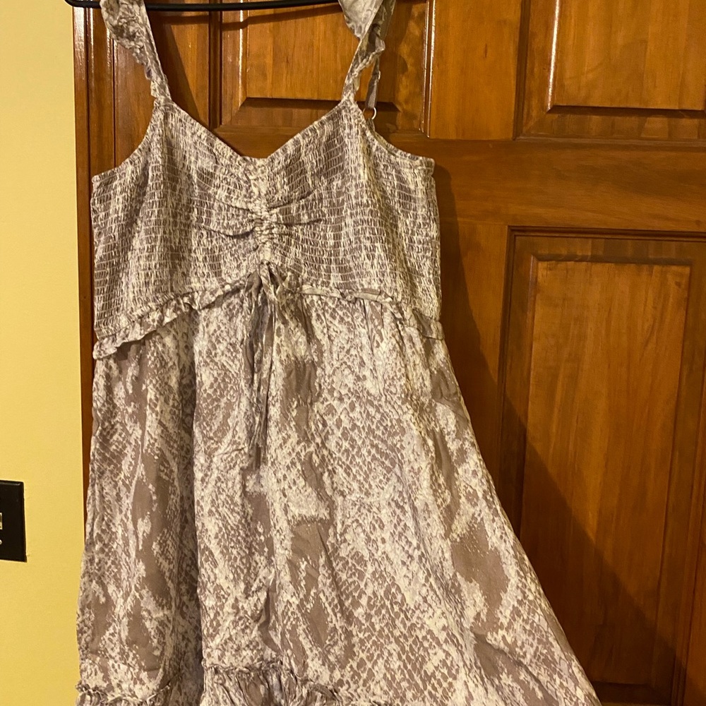 Grey/cream snakeskin print sundress. Size XL.